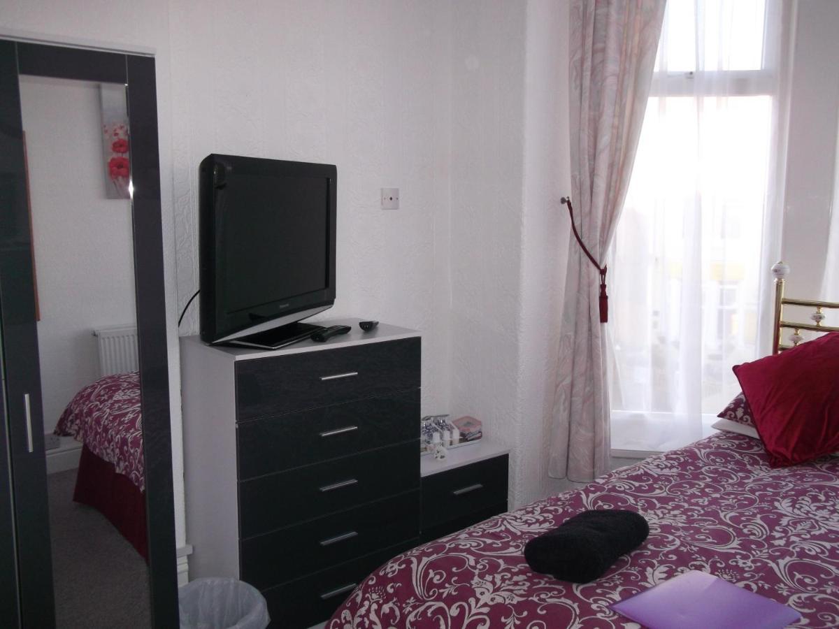 בלקפול Holmeleigh Hotel מראה חיצוני תמונה